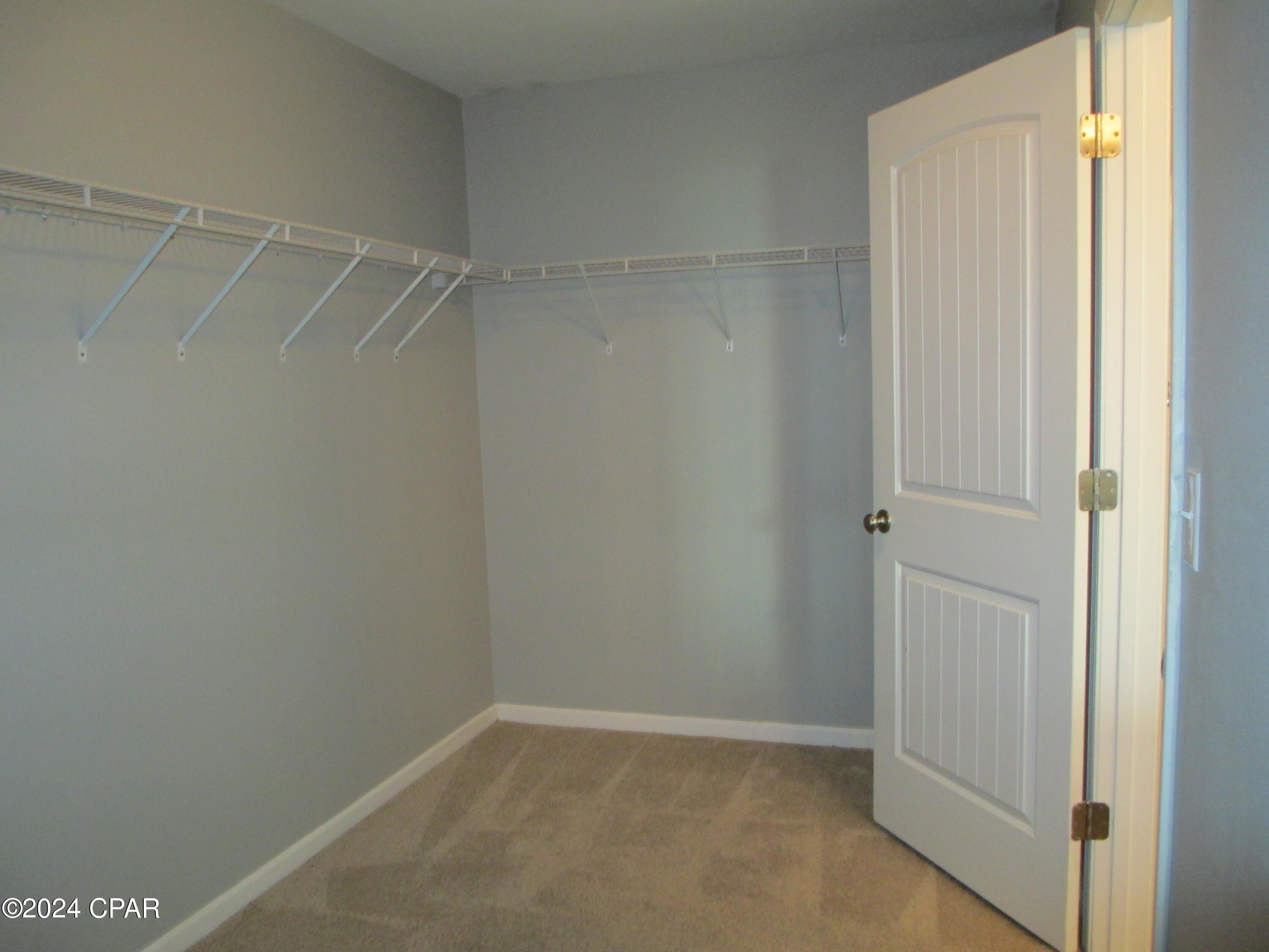 Image 32 For 7329 Port Place Place