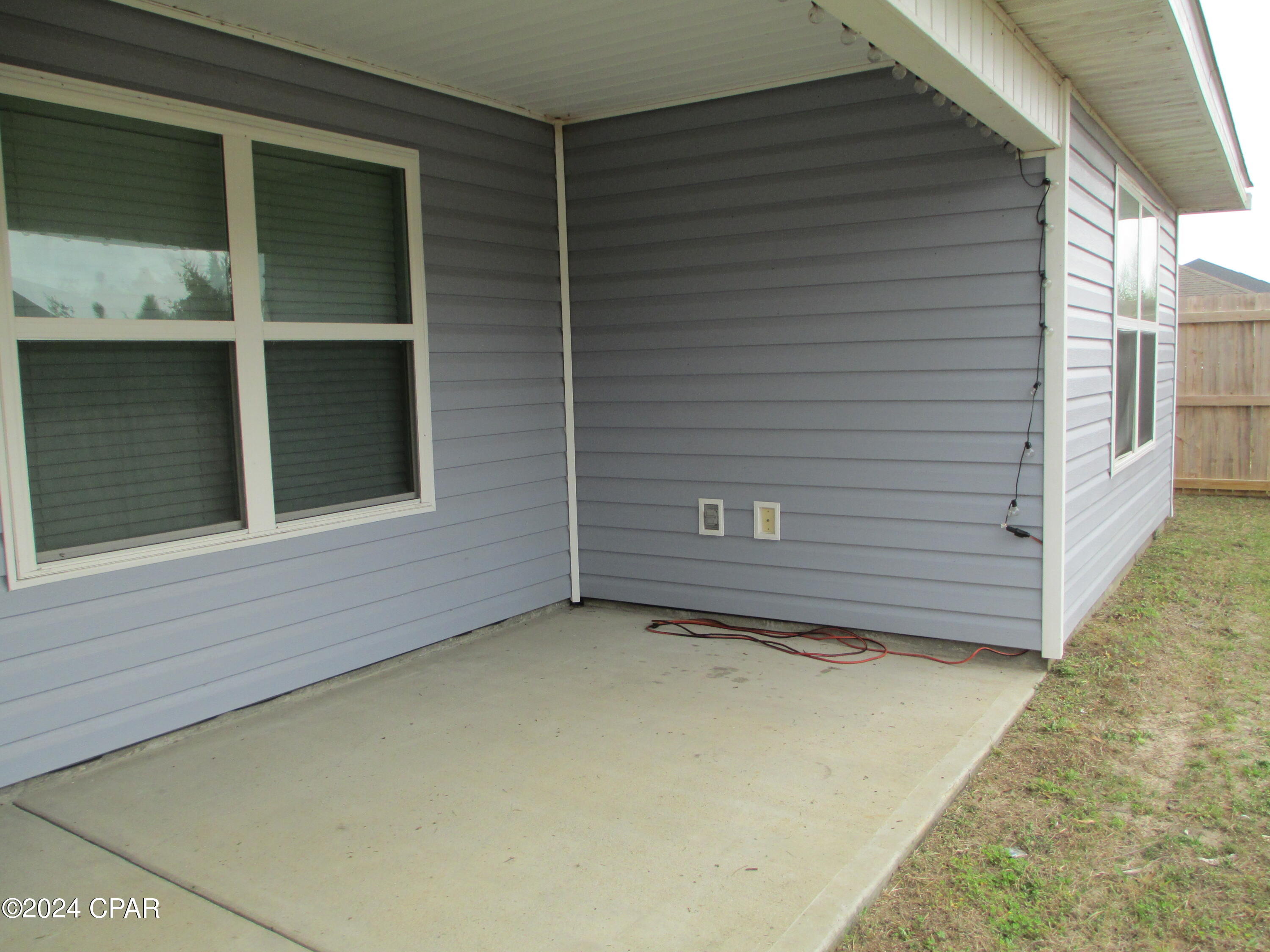 Image 40 For 7329 Port Place Place