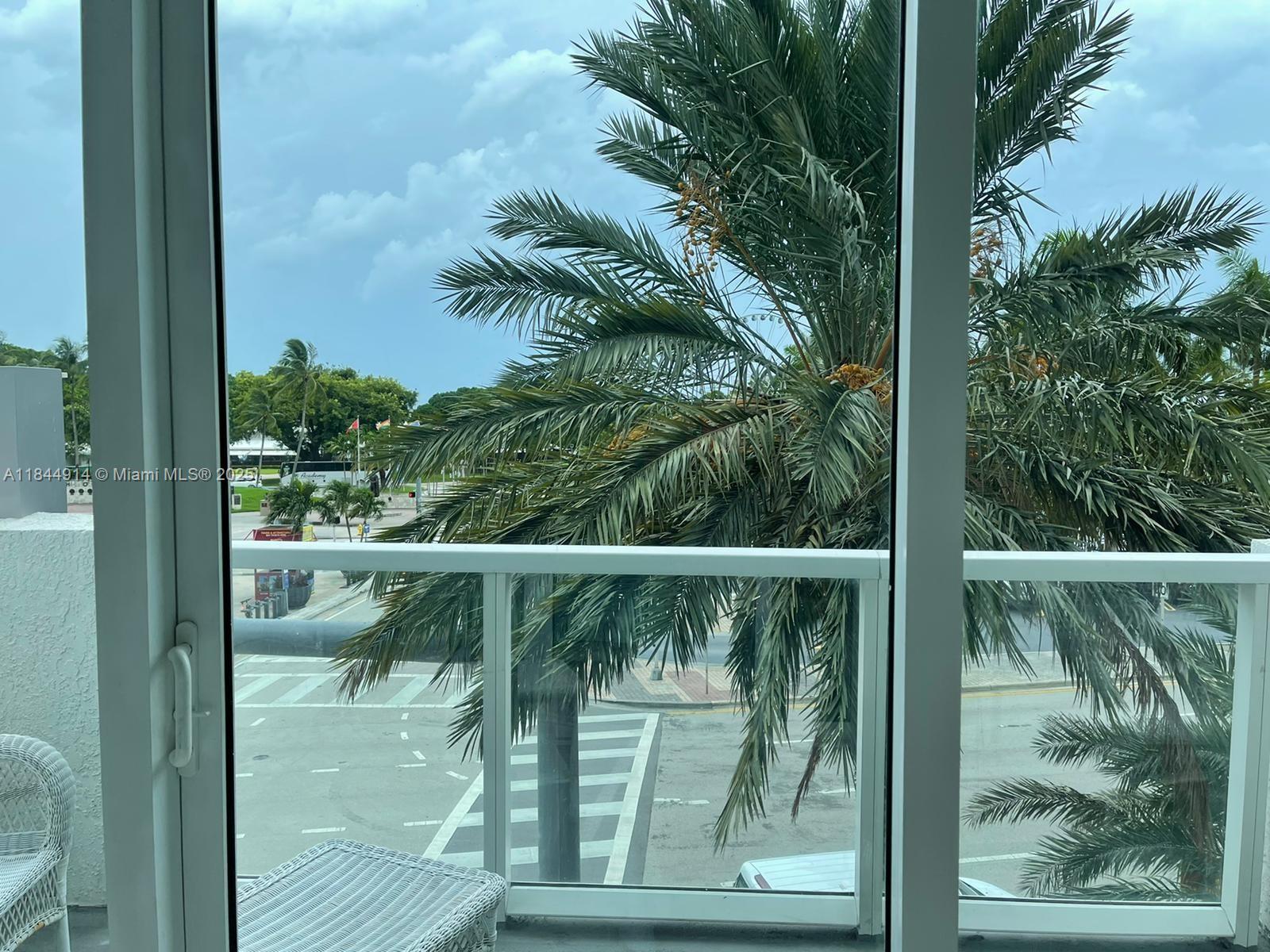 Miami FL 33132 - A11844914