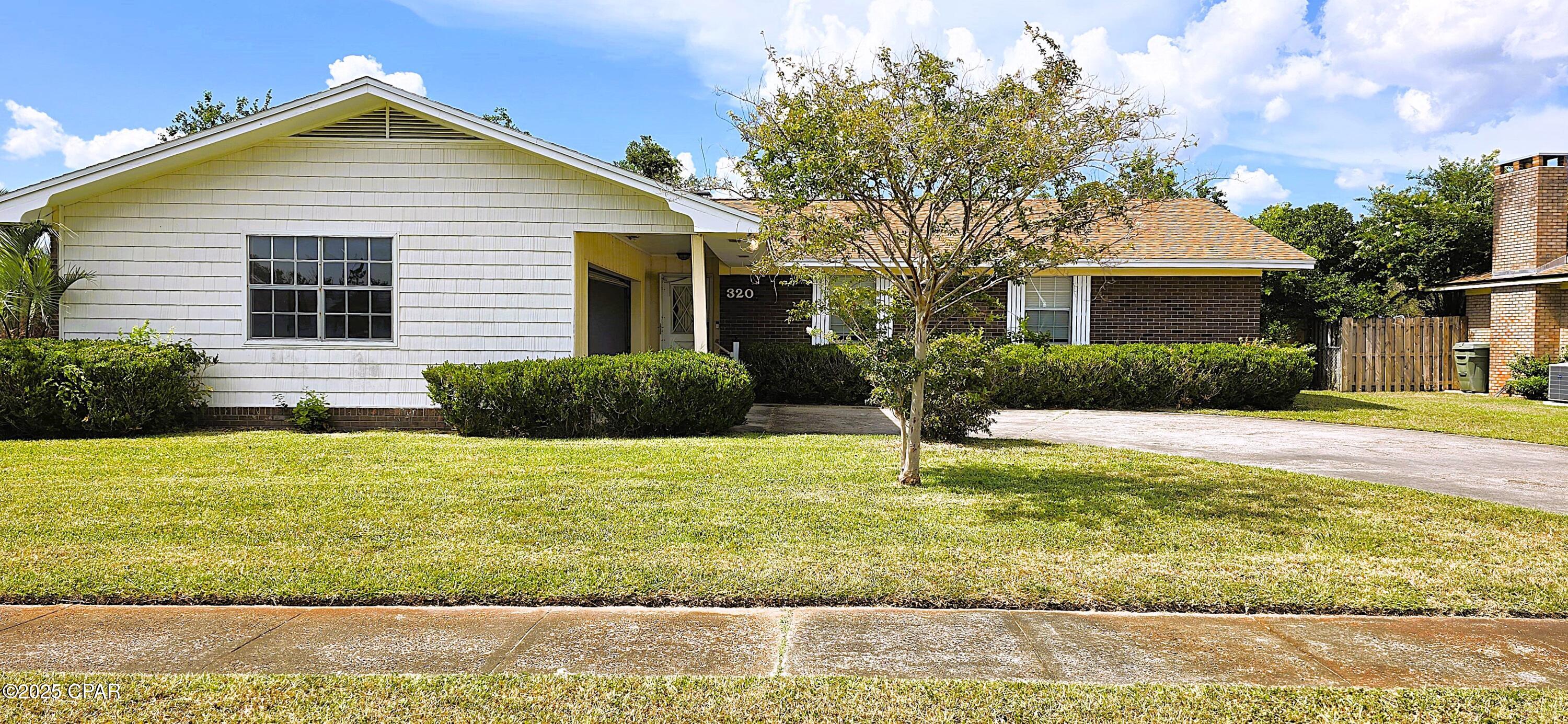 Image 1 For 320 Alexander Drive
