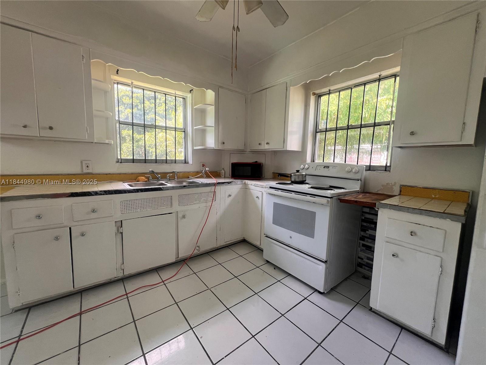 Property photo # 3