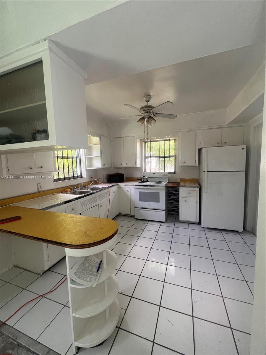 Property photo # 8
