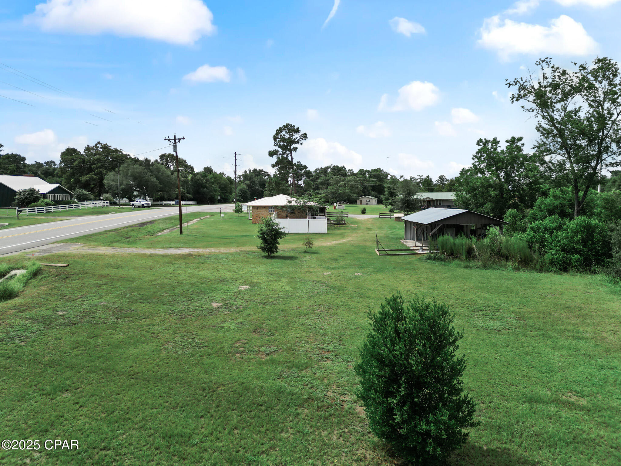 Image 2 For 3572 Highway 69