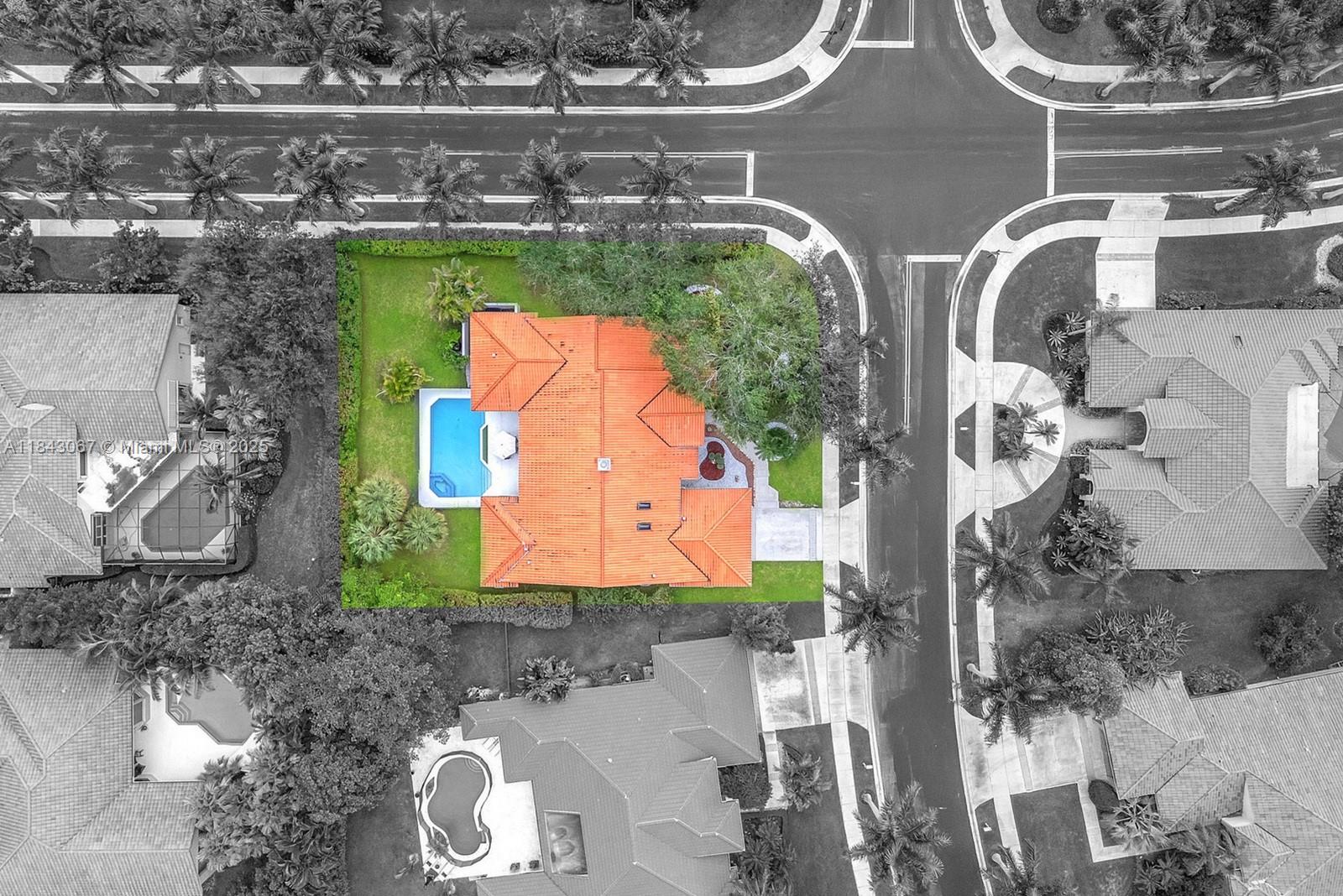 Casa à Venda em Weston, FL