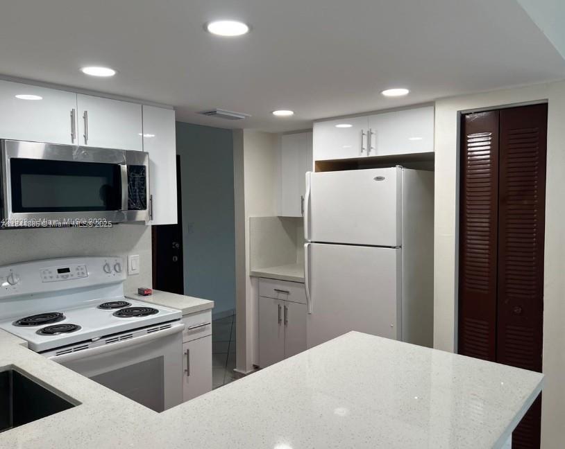 Property photo # 8