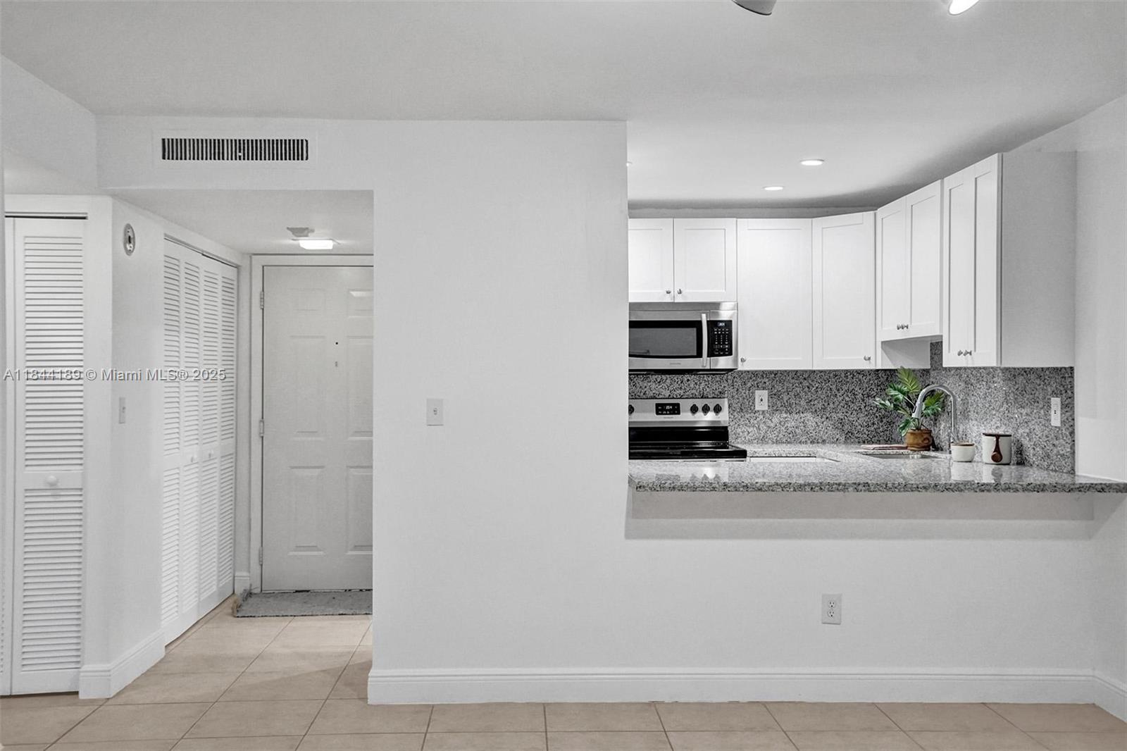 Property photo # 6