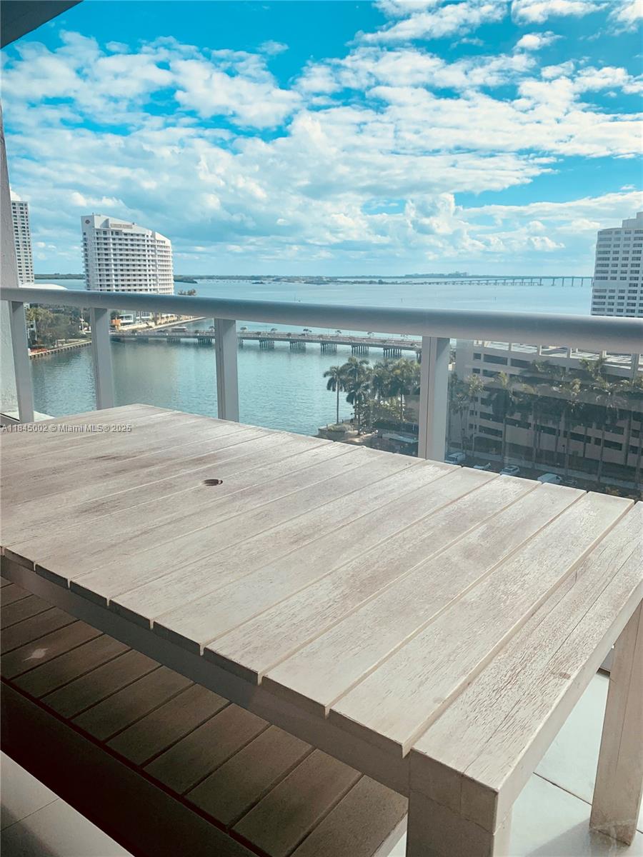 495 Brickell Ave #1211, Miami FL 33131