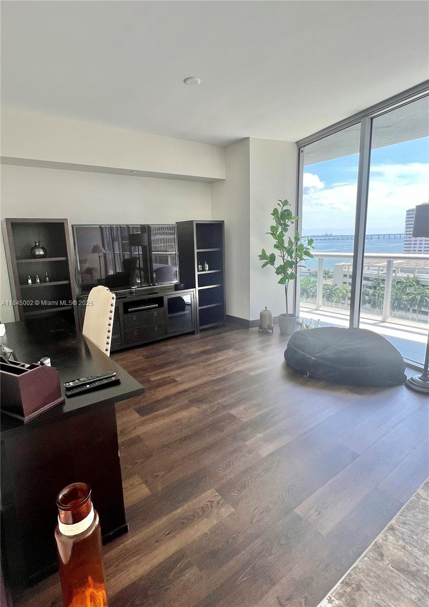 495 Brickell Ave #1211, Miami FL 33131