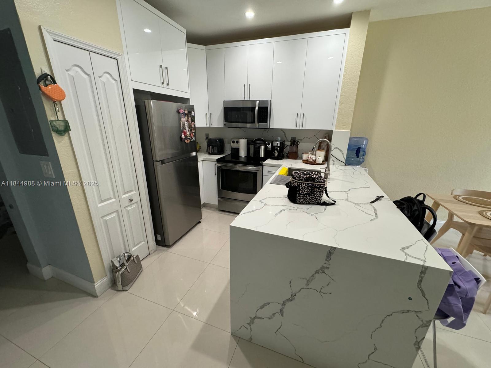 Property photo # 2