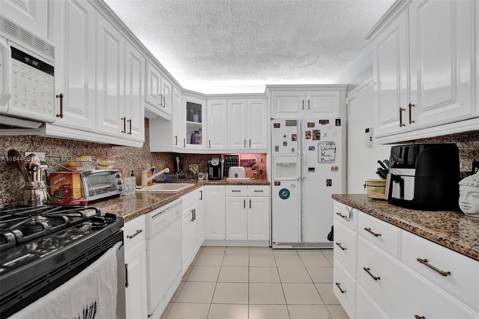 Property photo # 6