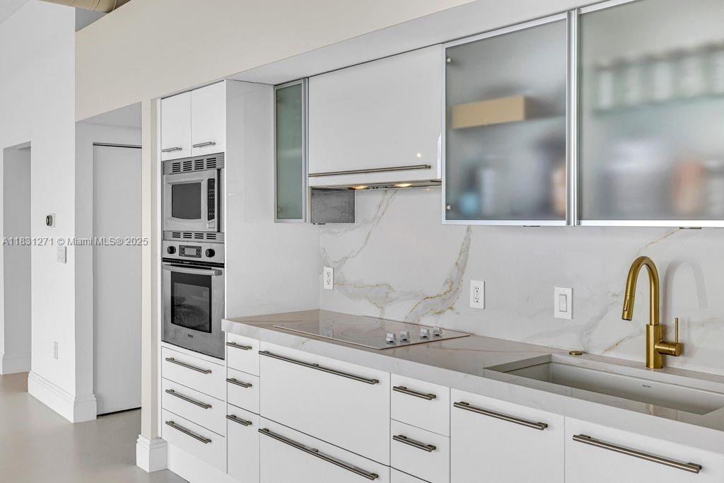 7934 West Dr #1504, North Bay Village FL 33141