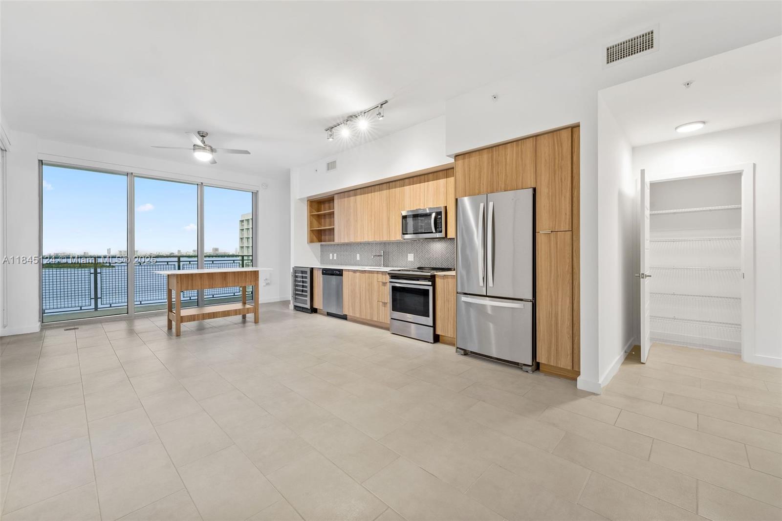 Property photo # 2