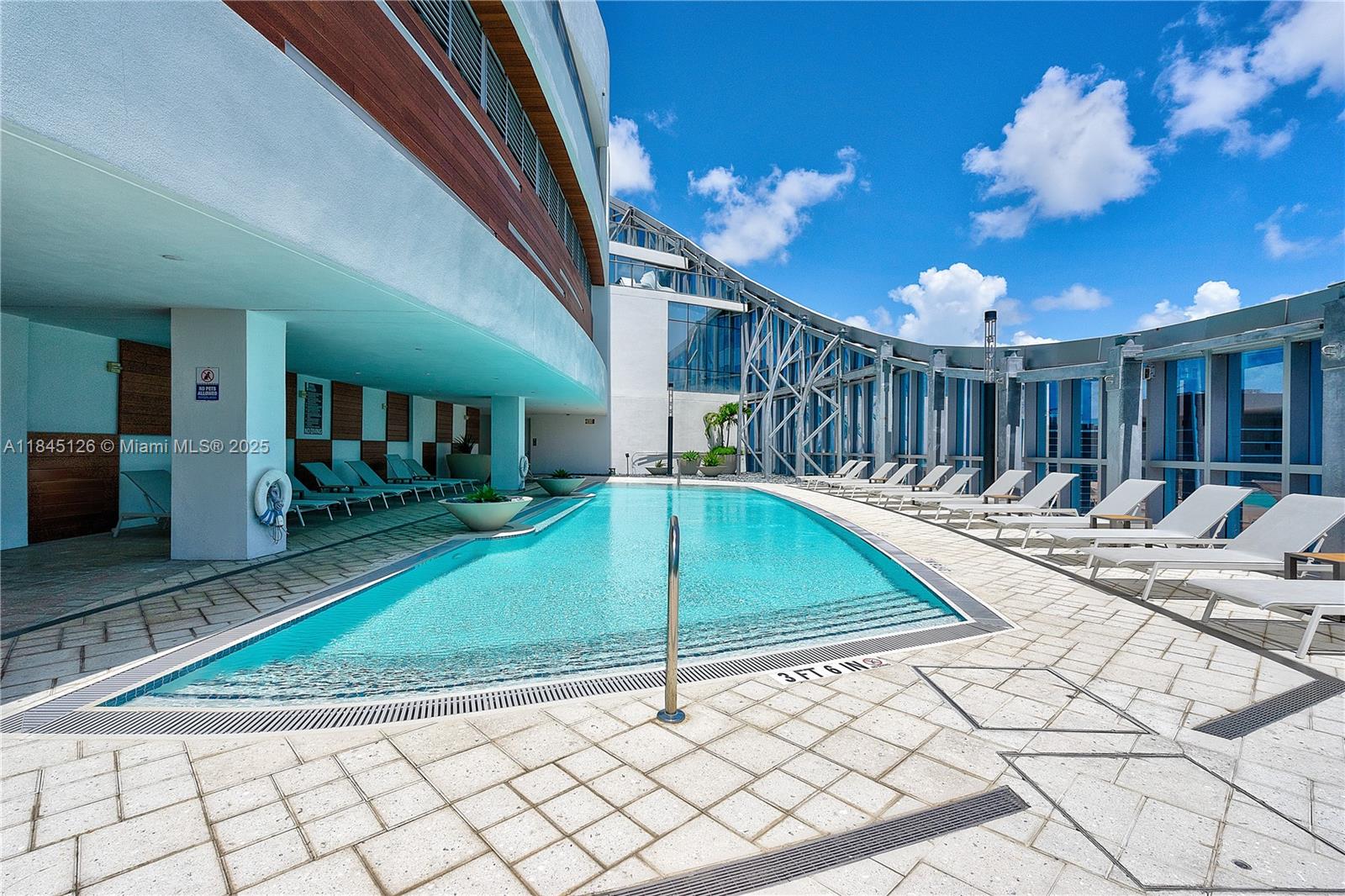 851 NE 1st Ave #3007, Miami FL 33132