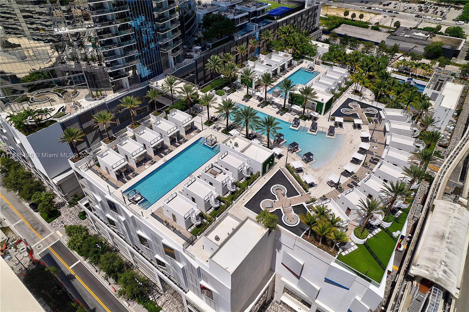 851 NE 1st Ave #3007, Miami FL 33132