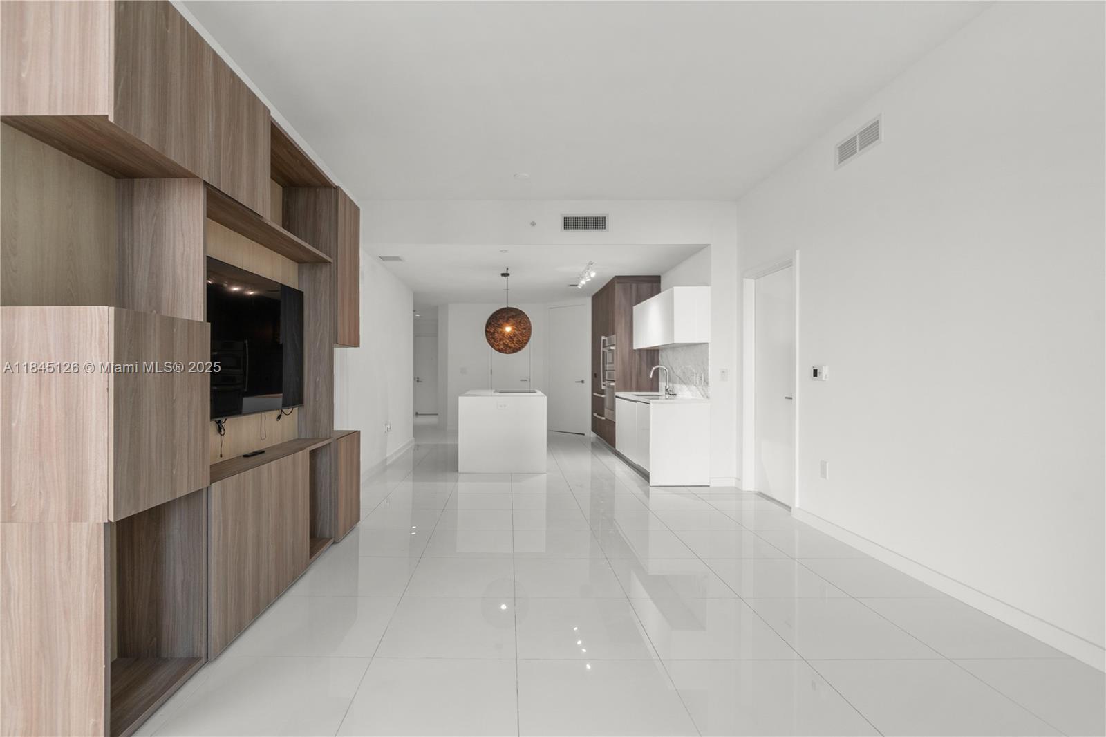 851 NE 1st Ave #3007, Miami FL 33132