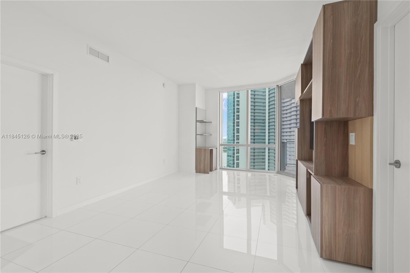 851 NE 1st Ave #3007, Miami FL 33132