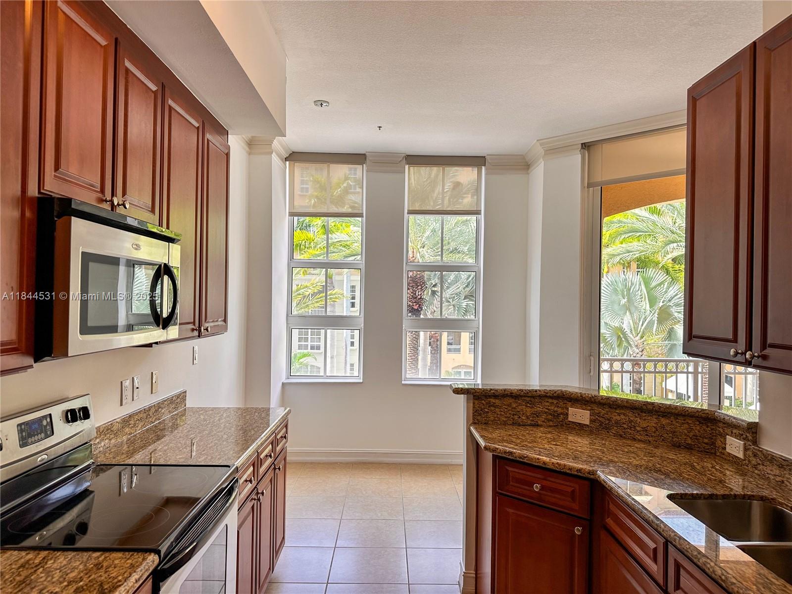 Property photo # 0