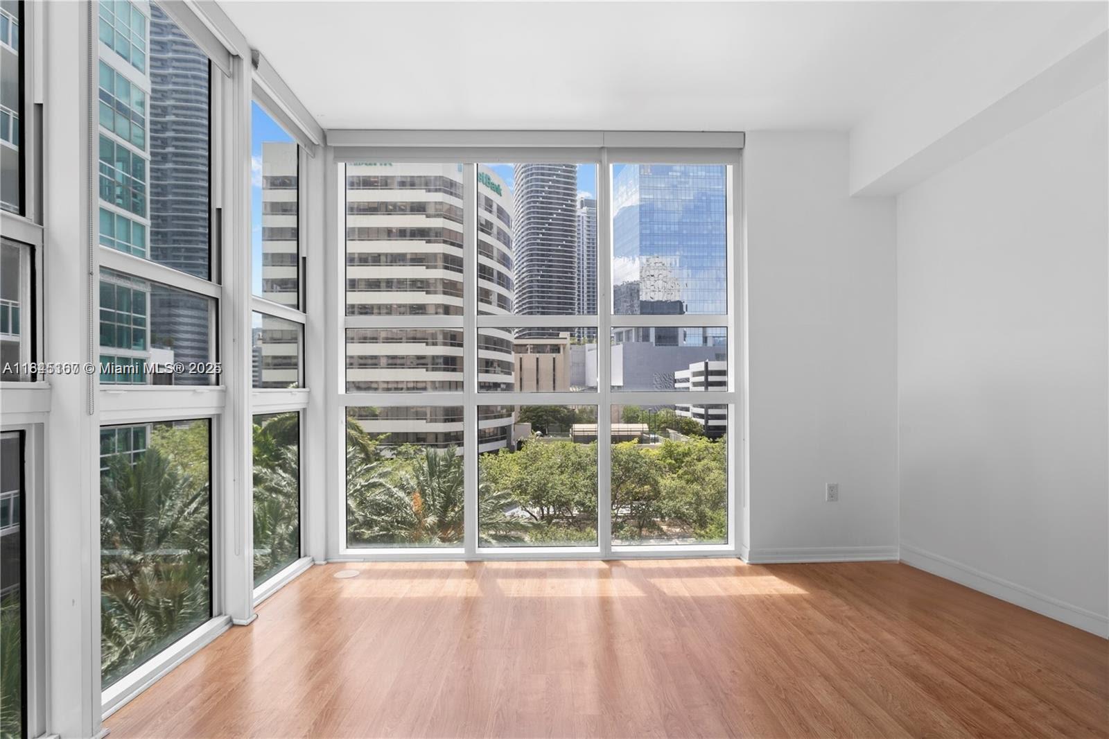 950 Brickell Bay Dr Unit 501, Miami, Florida 33131