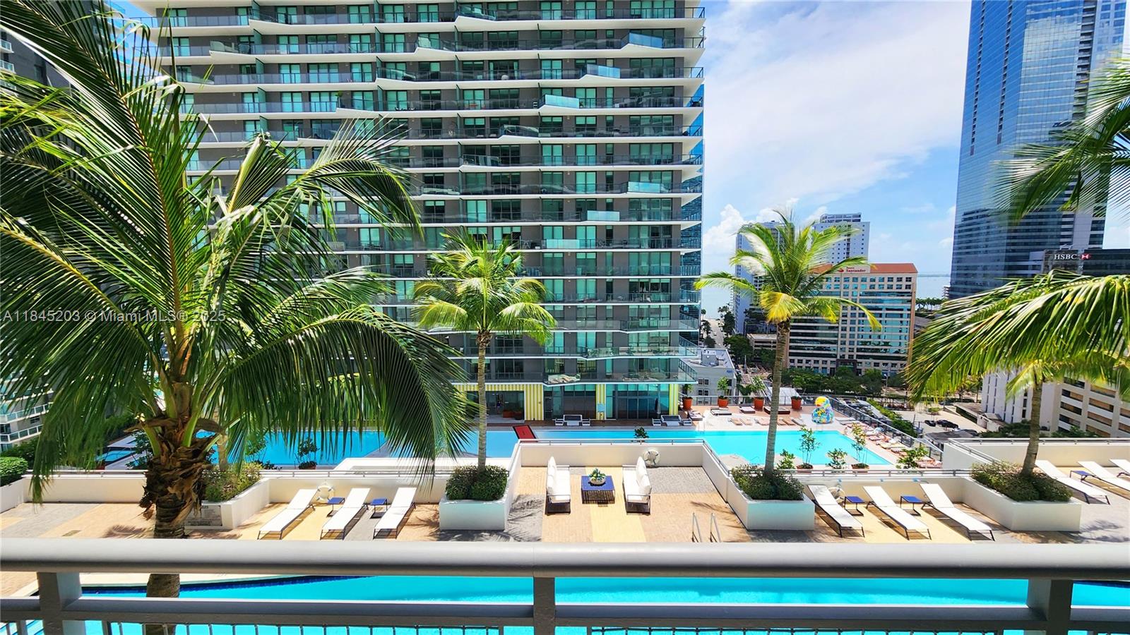60 SW 13th St #1408, Miami FL 33130