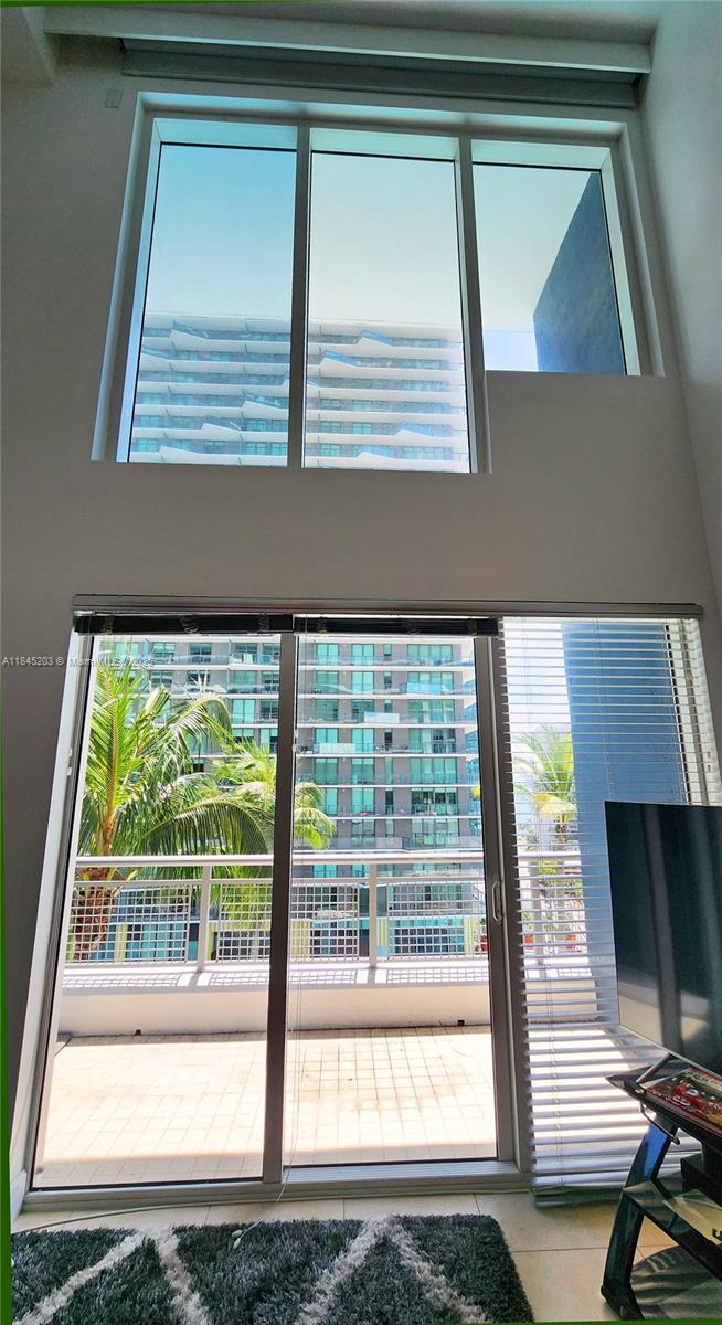 60 SW 13th St #1408, Miami FL 33130