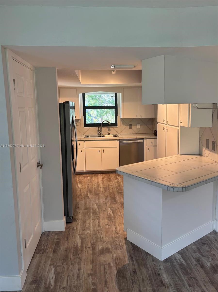 Property photo # 4