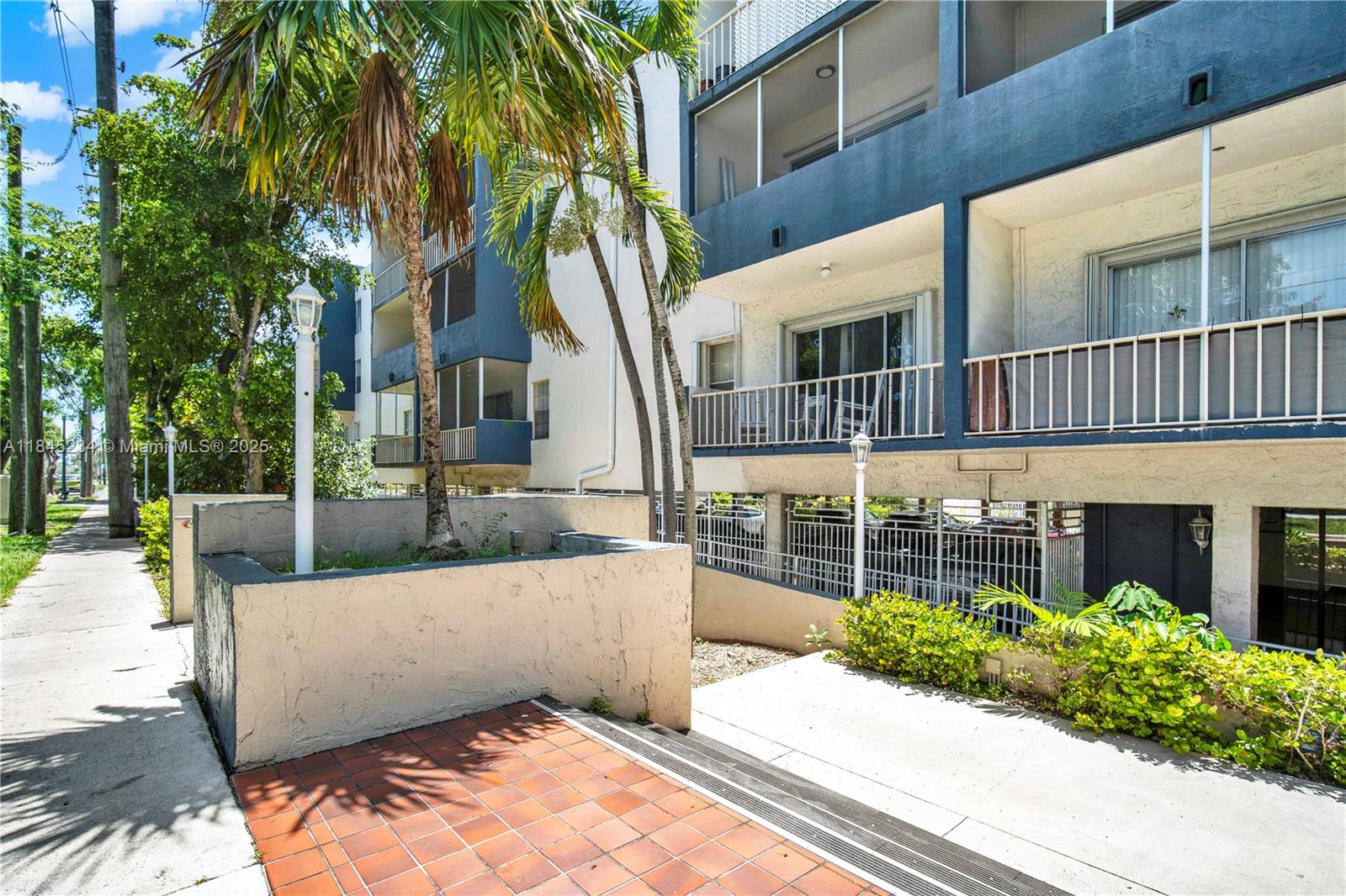 Property photo # 8