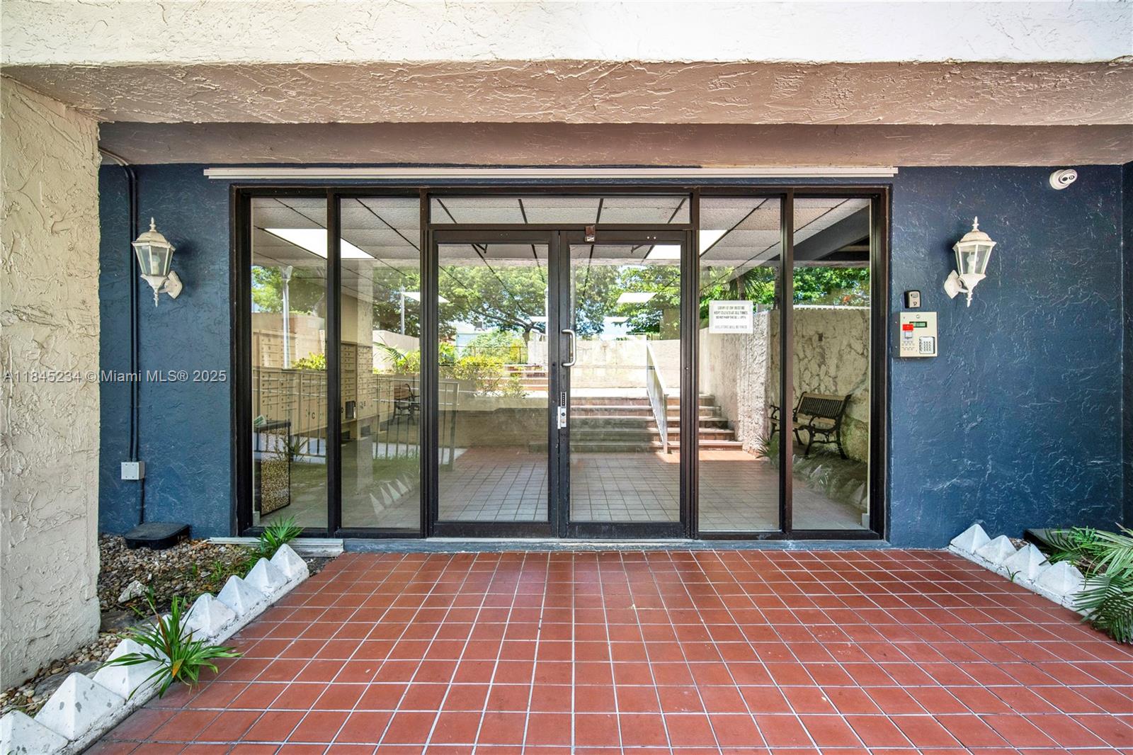 Property photo # 7