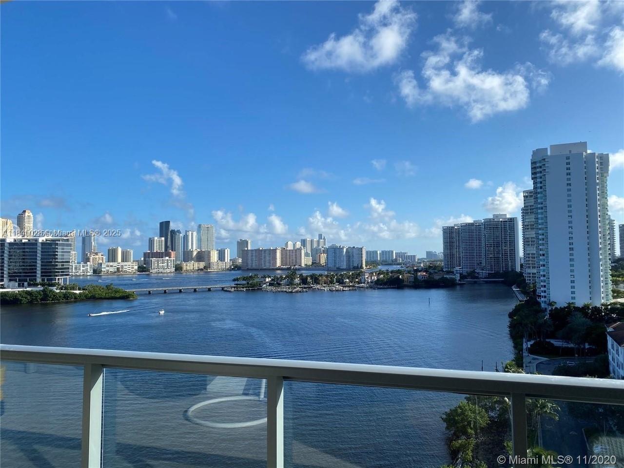 Apartamento en Alquiler en Aventura, FL