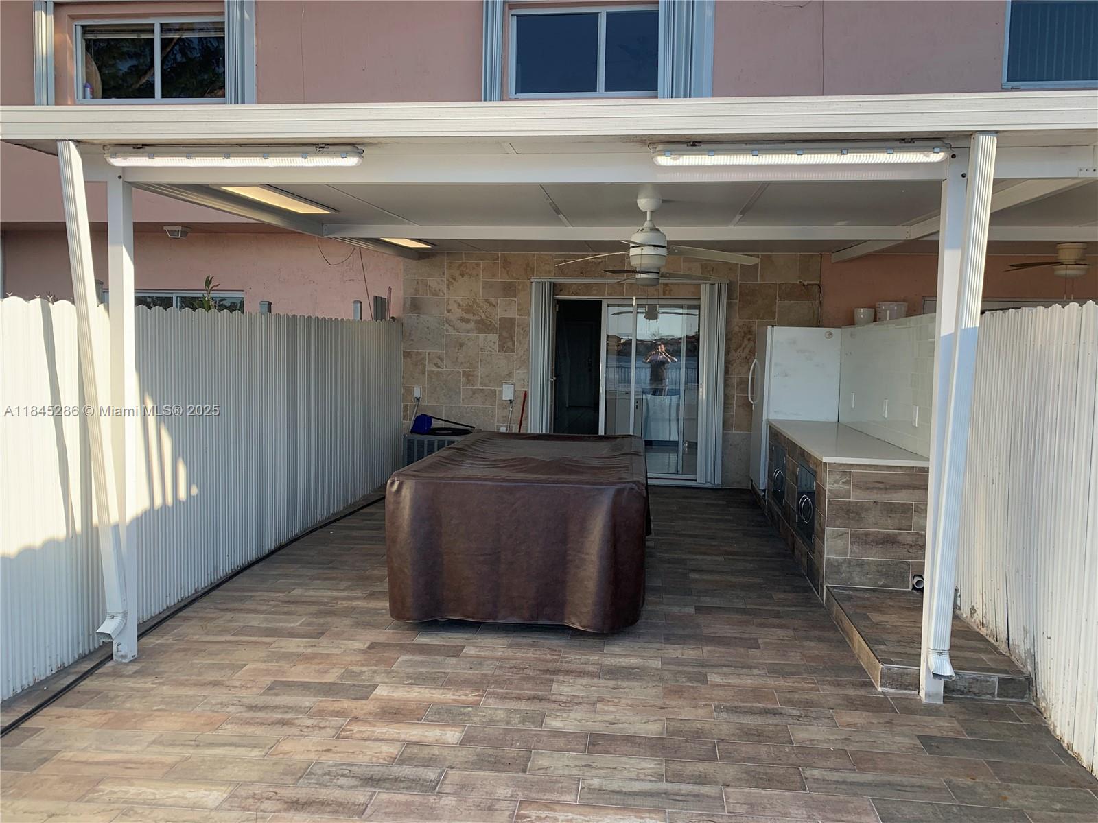 Property photo # 6