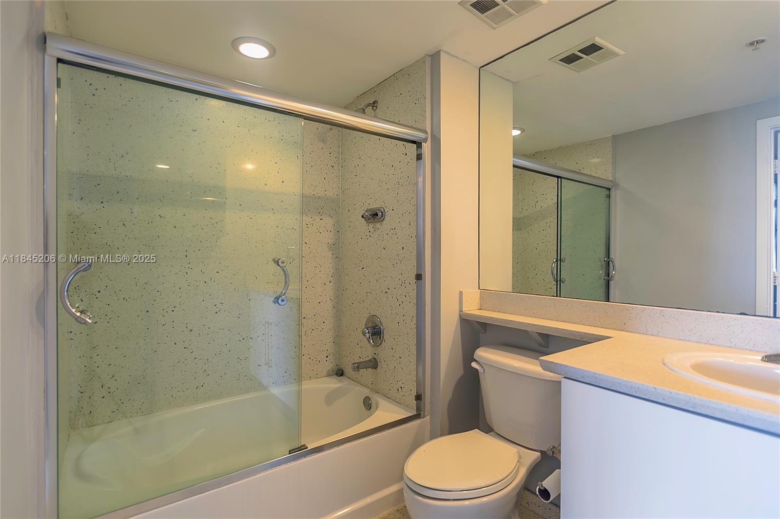 325 S Biscayne Blvd #4224, Miami FL 33131