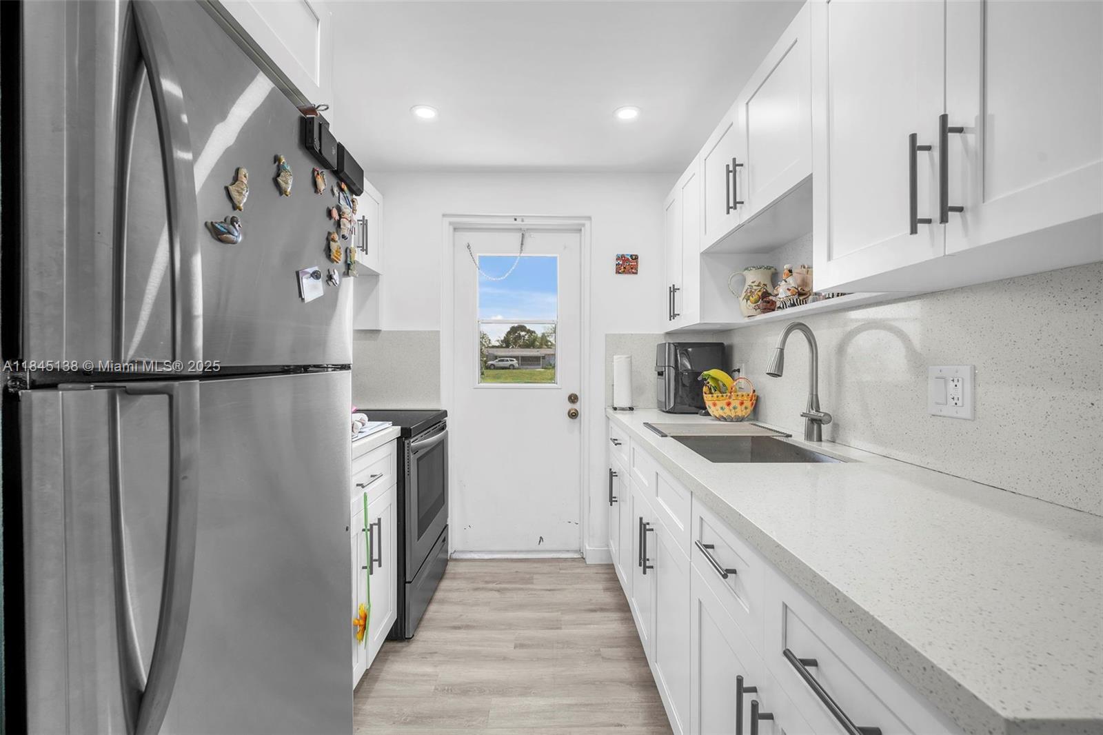 Property photo # 2
