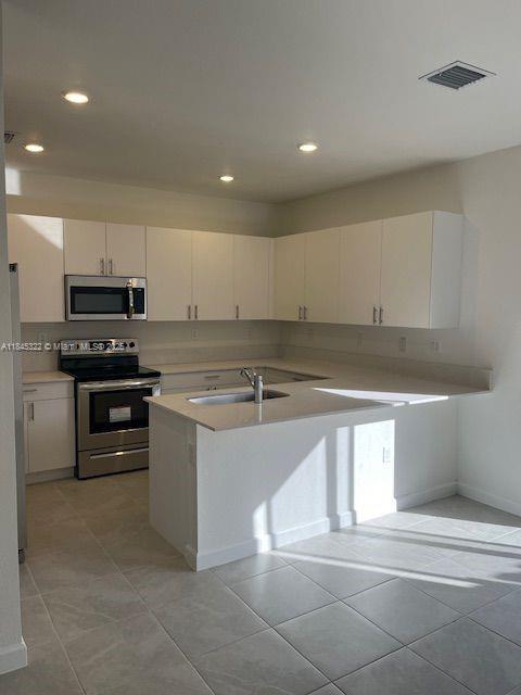 Property photo # 6