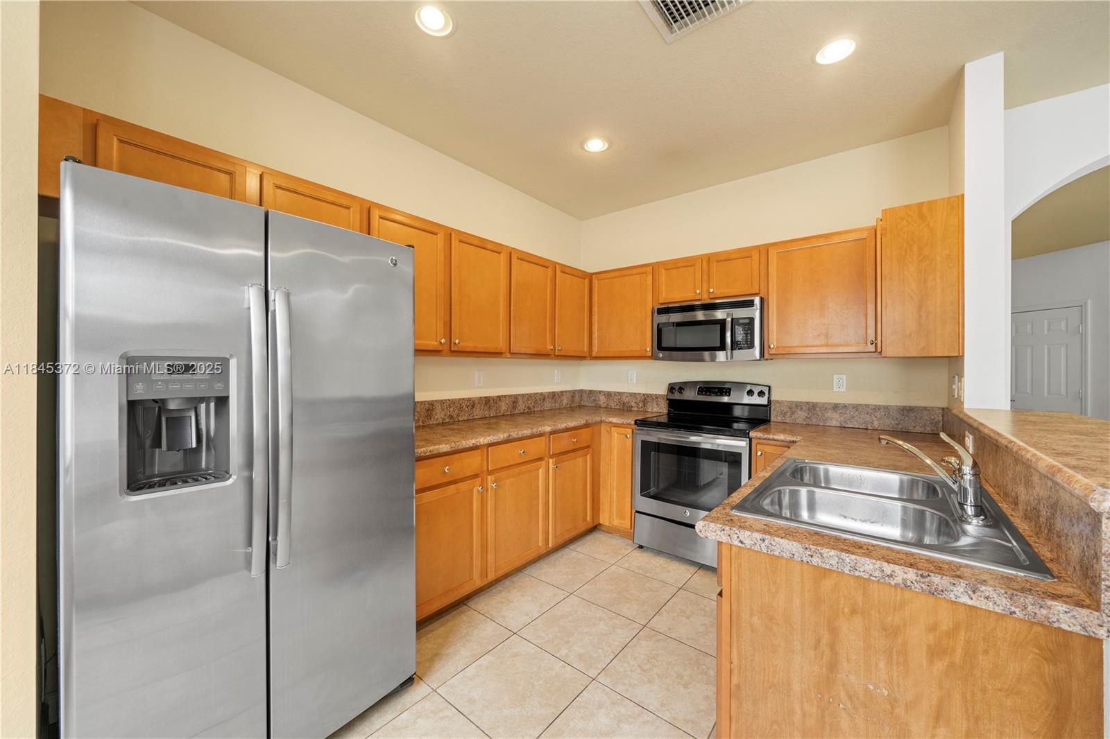 Property photo # 3
