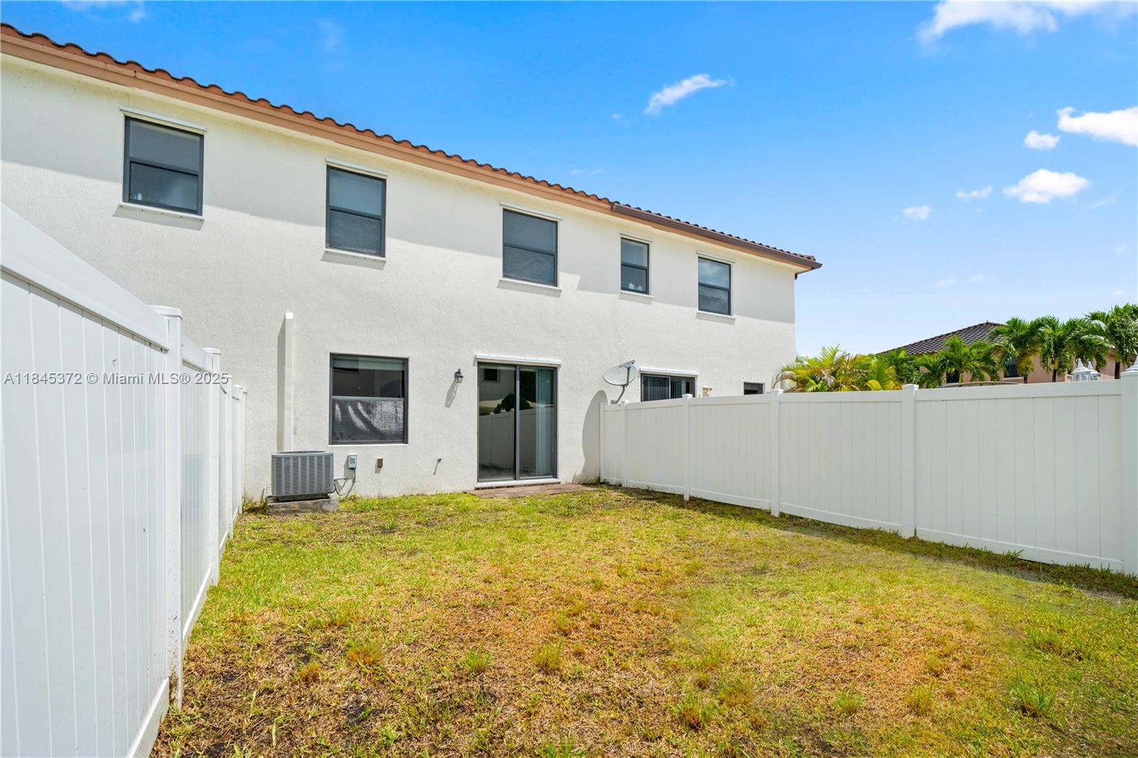 Property photo # 9