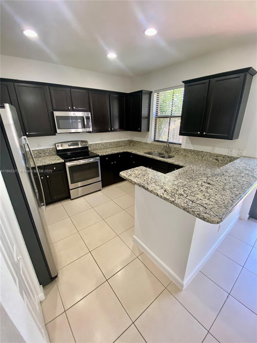 Property photo # 2