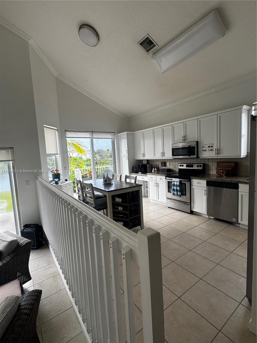 Property photo # 3