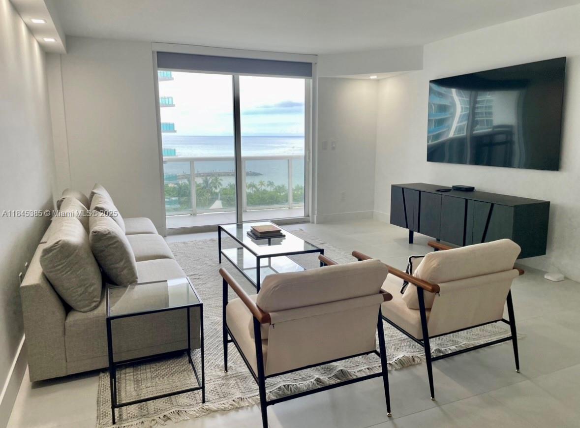 Condo for Rent in Bal Harbour, FL