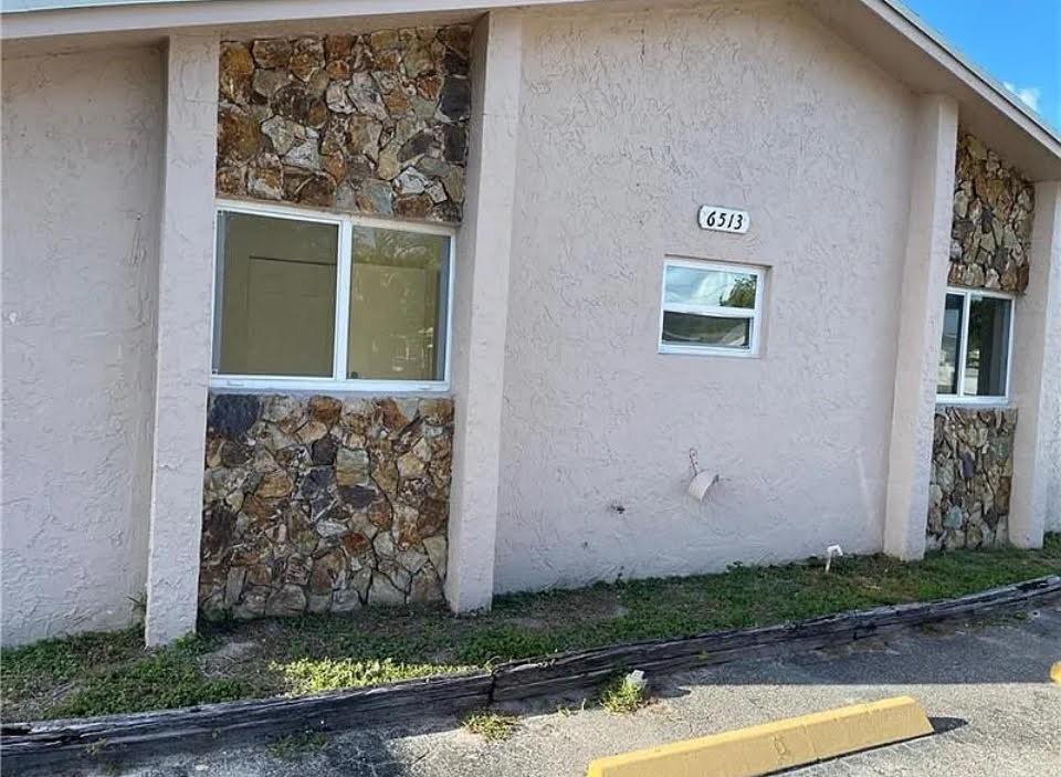 Homes for sale in Hollywood, FL | 6513 Sw 18Th St, Hollywood, FL 33023 | MLS# F10516607