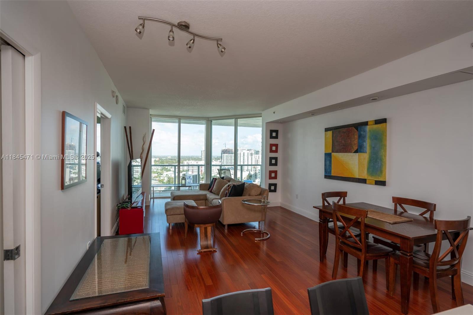 Property photo # 9