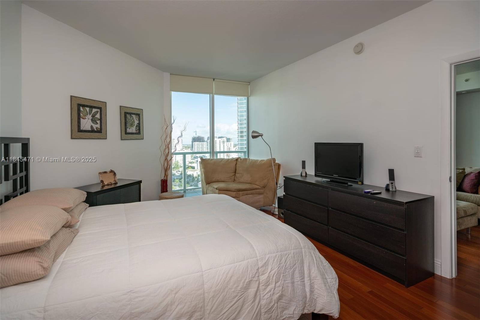 Property photo # 7