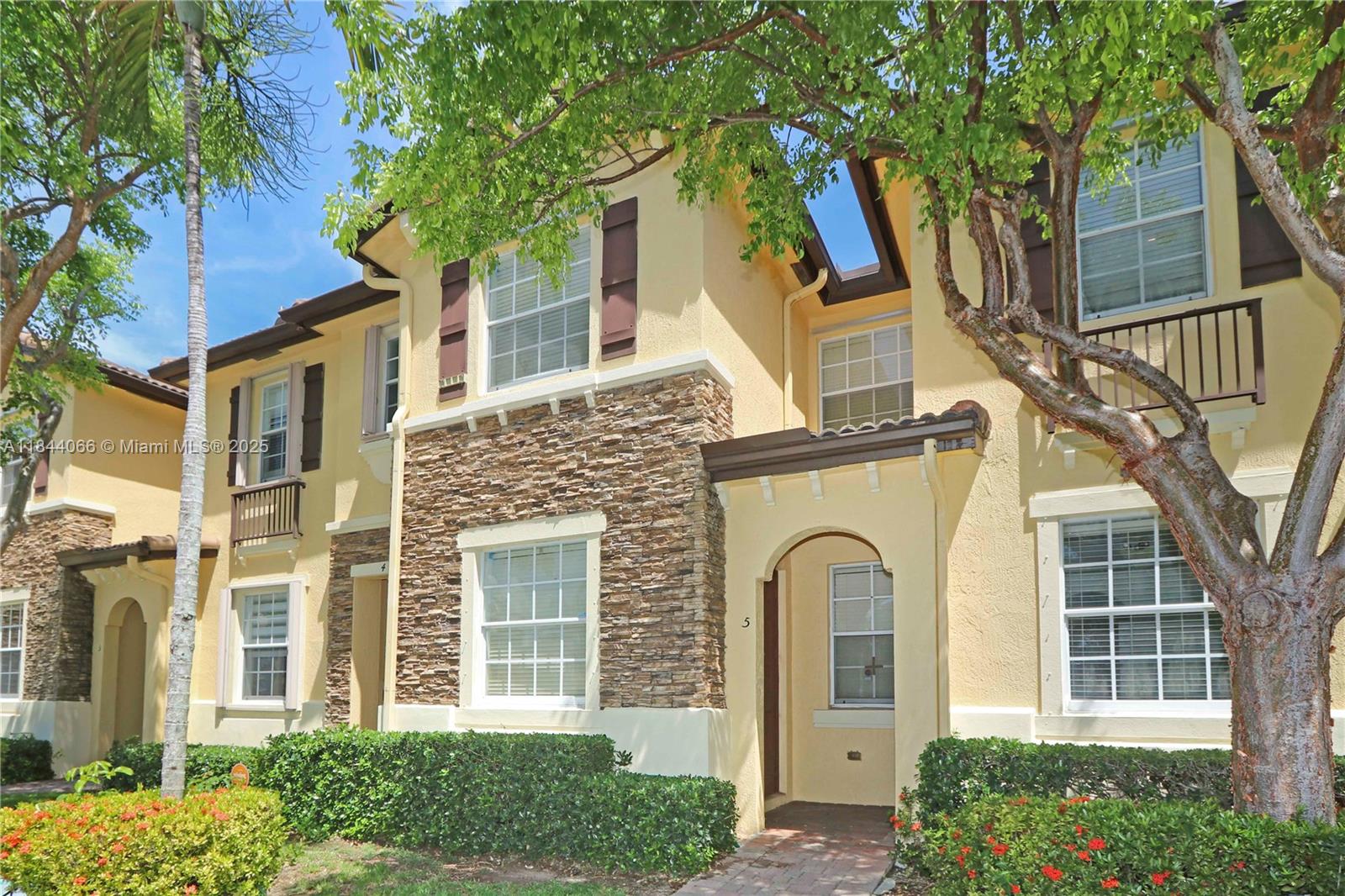Property photo # 3