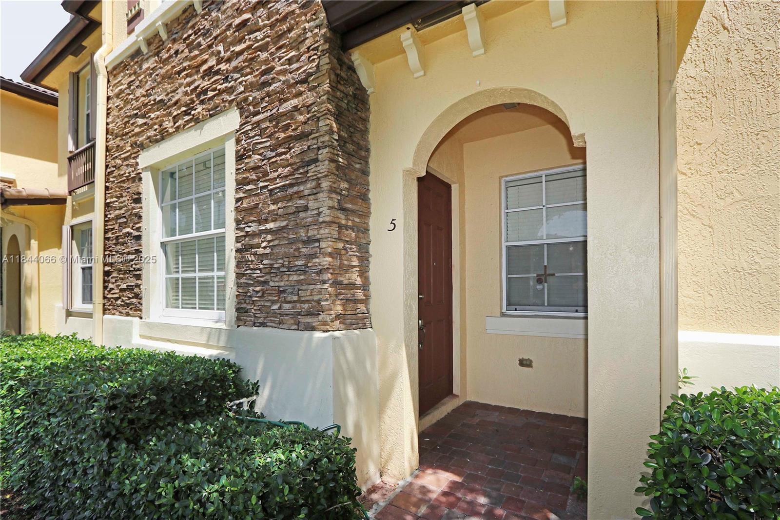 Property photo # 2