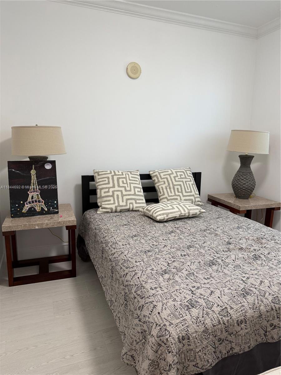 Property photo # 9