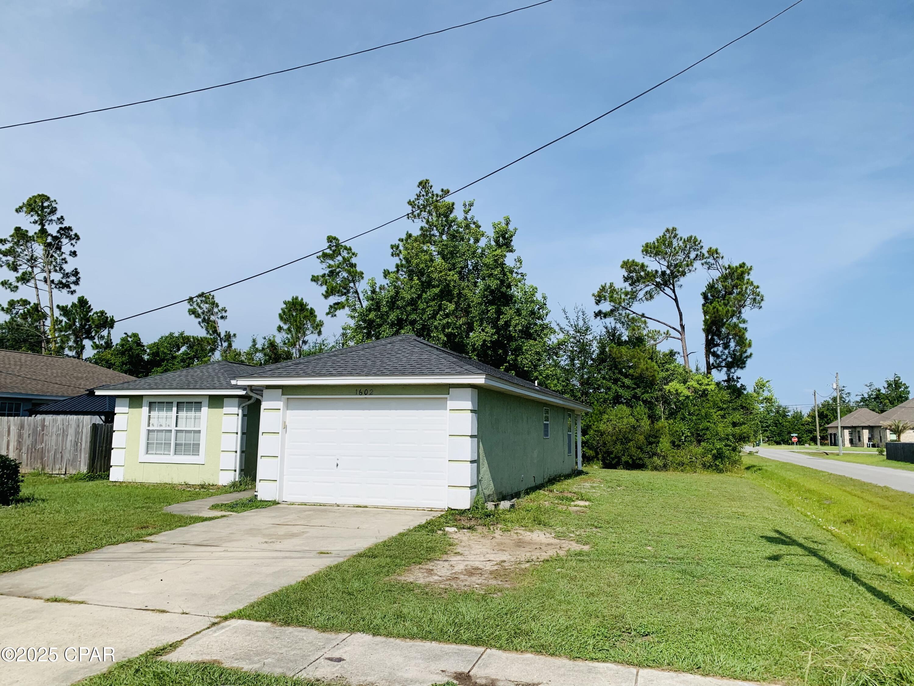 Image 3 For 1602 Mississippi Avenue