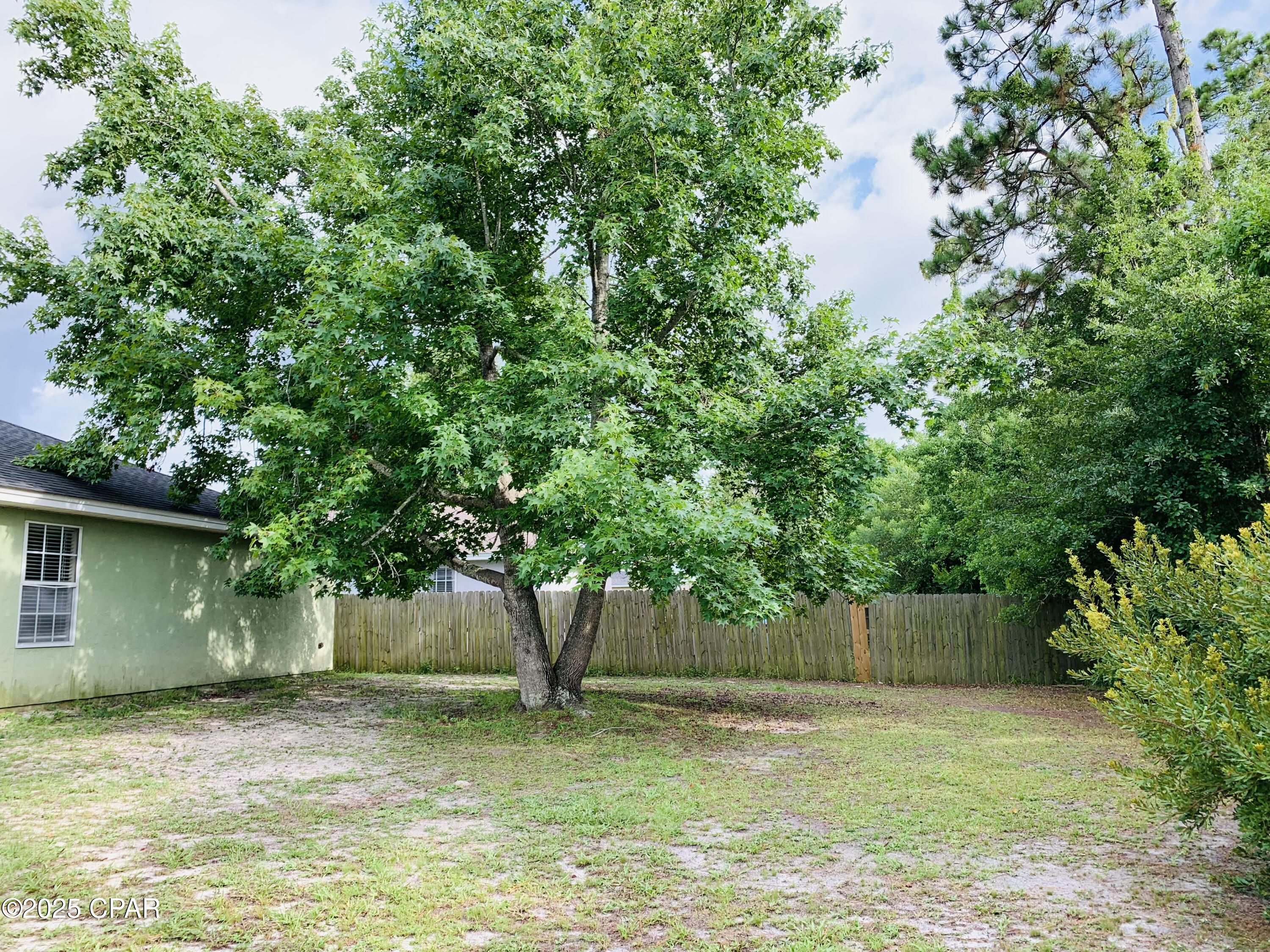 Image 7 For 1602 Mississippi Avenue