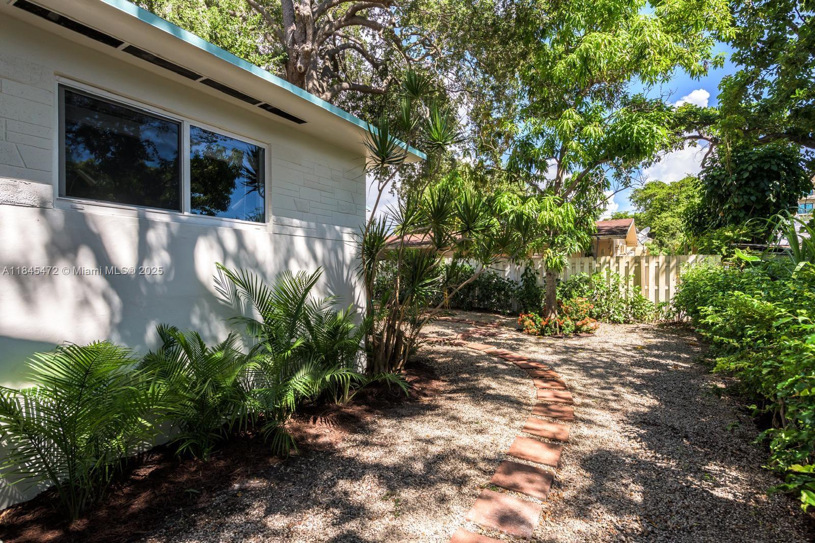 Property photo # 2