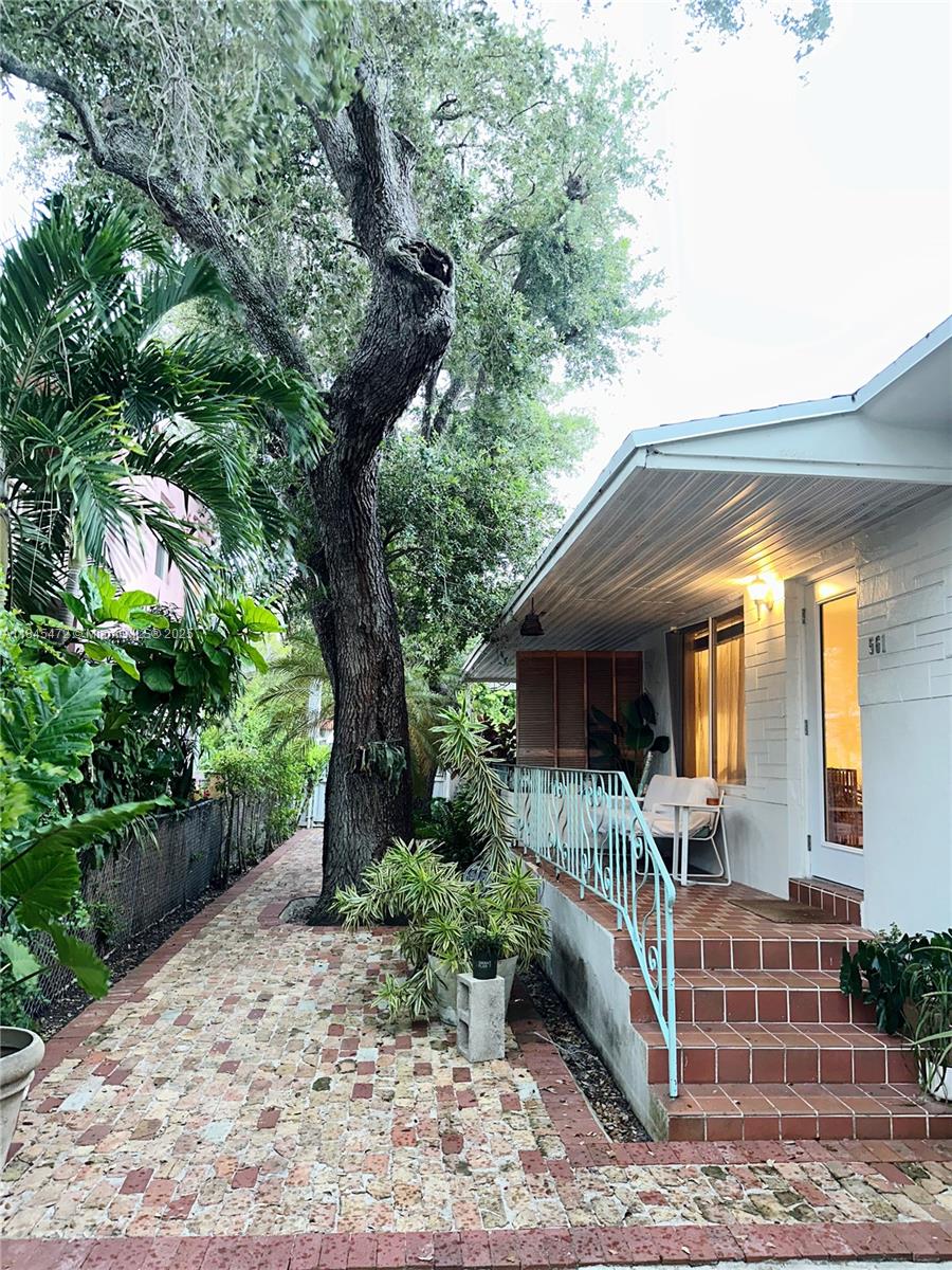 Property photo # 9