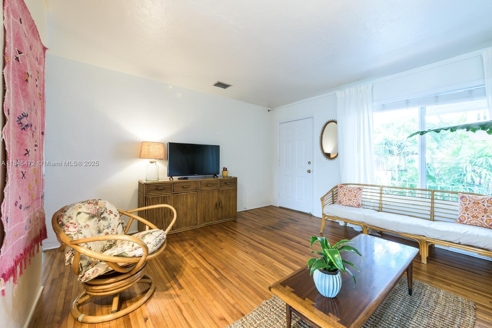 Property photo # 3