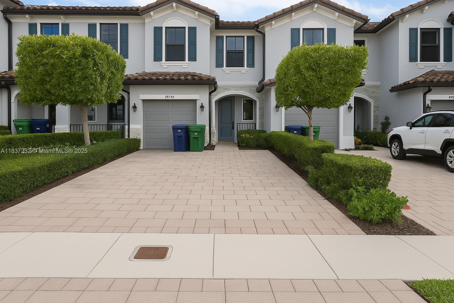 Property photo # 0