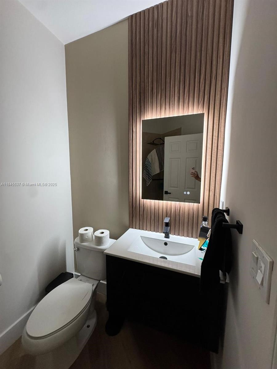 Property photo # 9